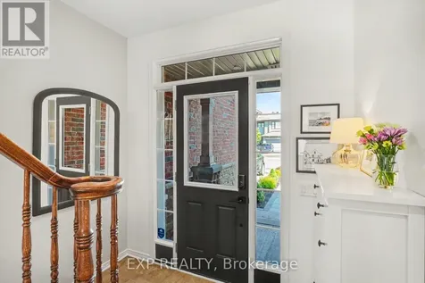 103 Westphalian Avenue Ottawa ON K2V 0A3