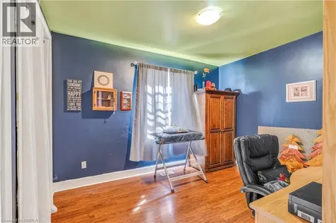 32 Fulton Street Brantford ON N3R 4E5