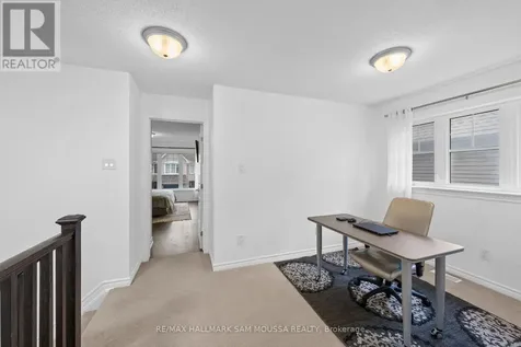 185 Flat Sedge Crescent Ottawa ON K1T 0G9