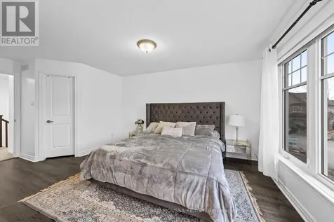 185 Flat Sedge Crescent Ottawa ON K1T 0G9