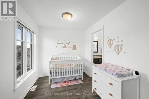 185 Flat Sedge Crescent Ottawa ON K1T 0G9