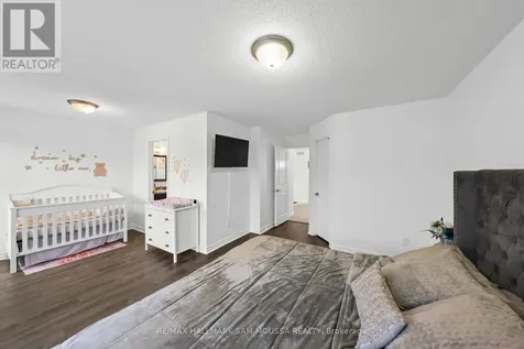 185 Flat Sedge Crescent Ottawa ON K1T 0G9
