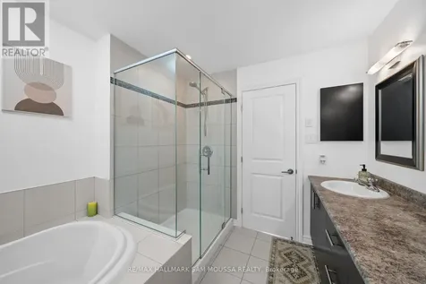 185 Flat Sedge Crescent Ottawa ON K1T 0G9