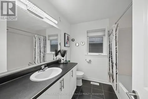 185 Flat Sedge Crescent Ottawa ON K1T 0G9