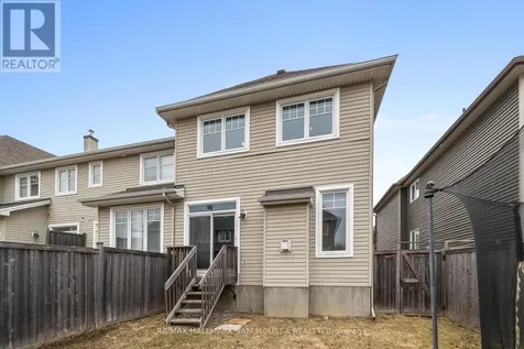 185 Flat Sedge Crescent Ottawa ON K1T 0G9