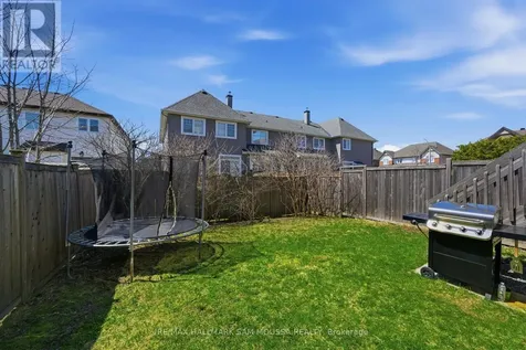 185 Flat Sedge Crescent Ottawa ON K1T 0G9