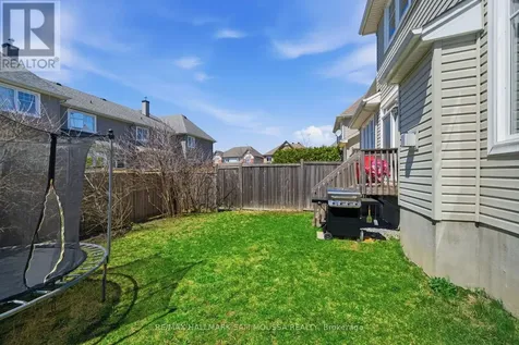 185 Flat Sedge Crescent Ottawa ON K1T 0G9