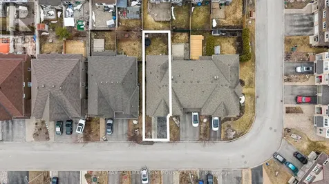 185 Flat Sedge Crescent Ottawa ON K1T 0G9