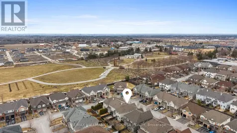 185 Flat Sedge Crescent Ottawa ON K1T 0G9