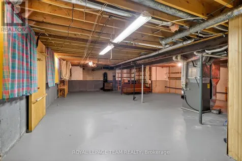 33 Norice Street Ottawa ON K2G 2X3