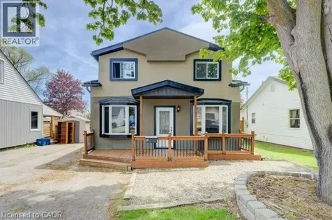 54 Seventh Avenue Brantford ON N3S 1B4