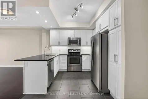330 Ridout Street North London East (east K) ON N6C 3Z3