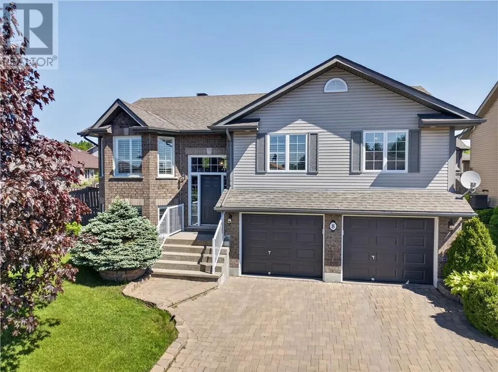 8 Trailview Drive Sudbury ON P3E 6M3