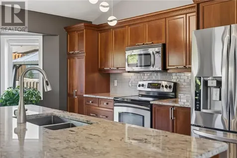 8 Trailview Drive Sudbury ON P3E 6M3