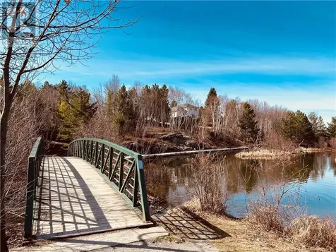 8 Trailview Drive Sudbury ON P3E 6M3