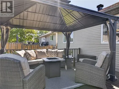 8 Trailview Drive Sudbury ON P3E 6M3