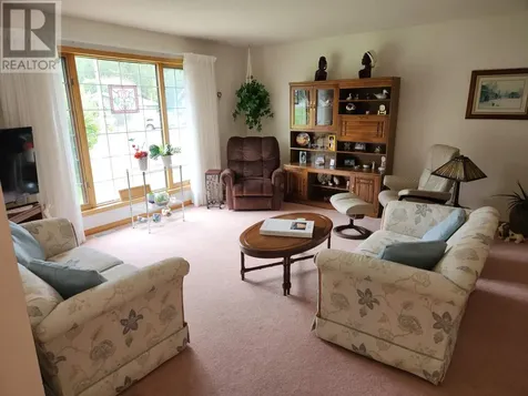 1589 Mountain Road Thunder Bay ON P7J 1C7