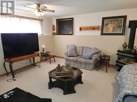 1589 Mountain Road Thunder Bay ON P7J 1C7