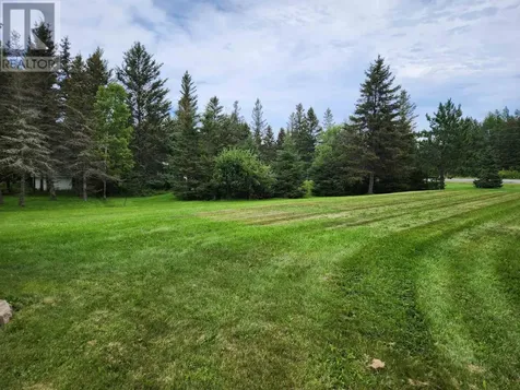 1589 Mountain Road Thunder Bay ON P7J 1C7