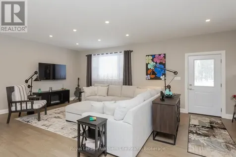 106 Riverside Drive Bonfield ON P0H 1E0