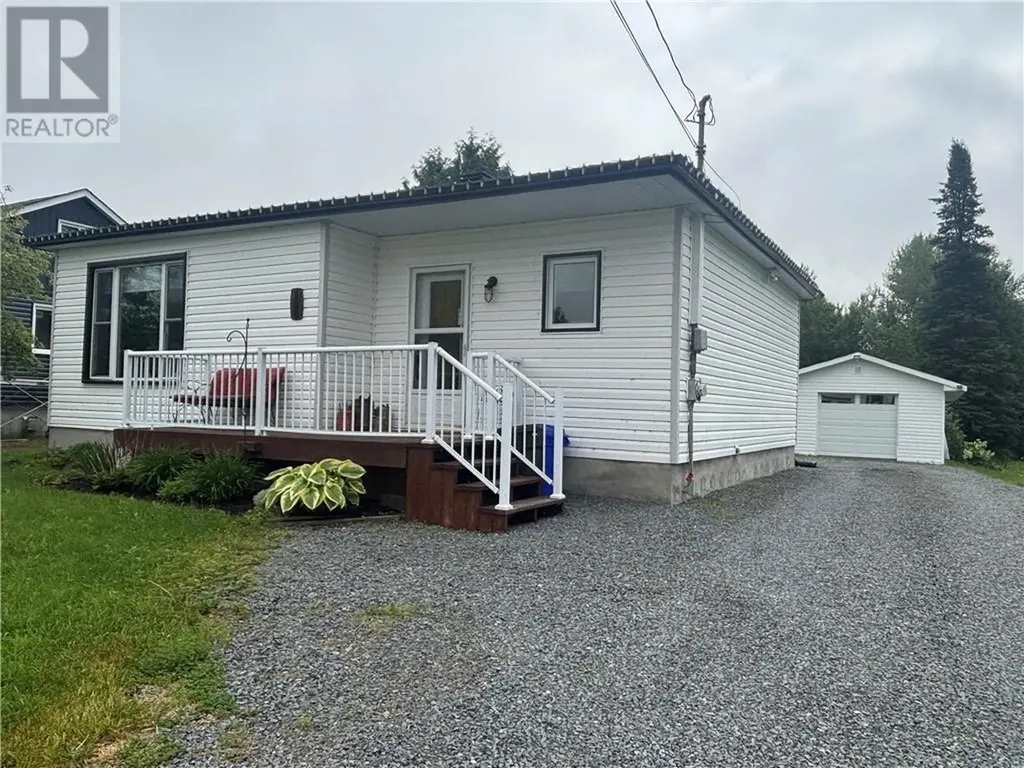 180 Landry Street Azilda ON P0M 1B0
