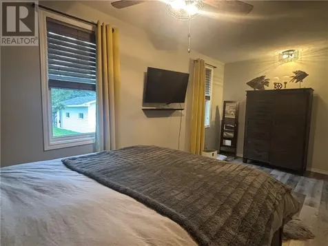 180 Landry Street Azilda ON P0M 1B0
