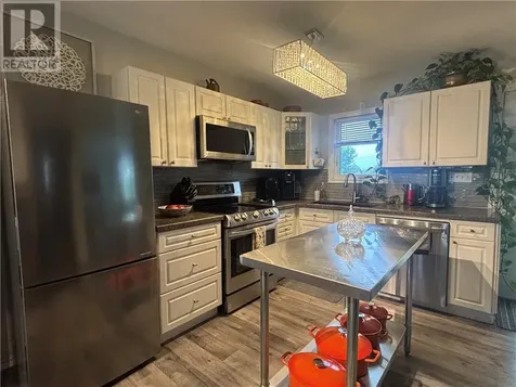 180 Landry Street Azilda ON P0M 1B0