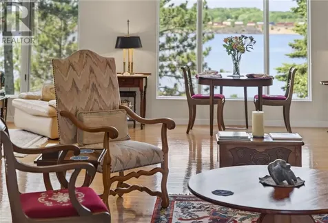 457 Lake Point Court Sudbury ON P3E 6J3