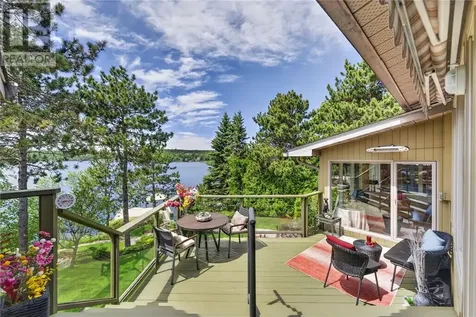 457 Lake Point Court Sudbury ON P3E 6J3