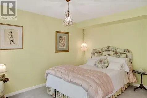 457 Lake Point Court Sudbury ON P3E 6J3