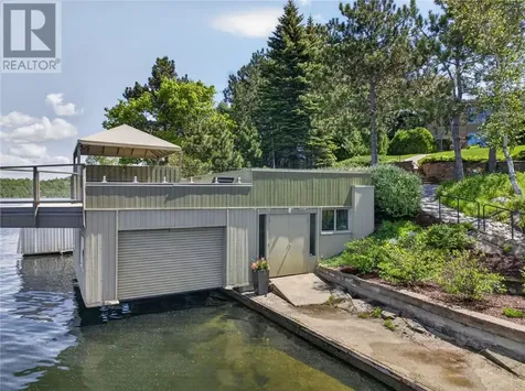 457 Lake Point Court Sudbury ON P3E 6J3