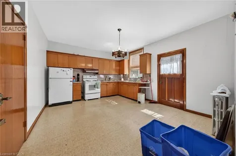 16 Mulberry Street Hamilton ON L8R 2C5