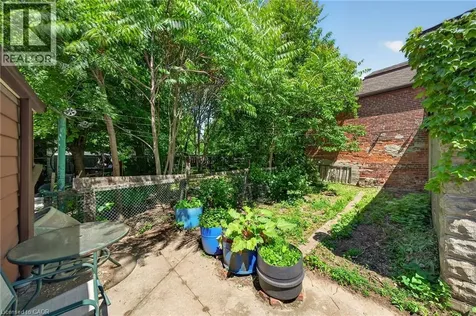 16 Mulberry Street Hamilton ON L8R 2C5