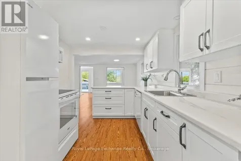 909 Mcdonald Avenue Kincardine ON N2Z 1A2