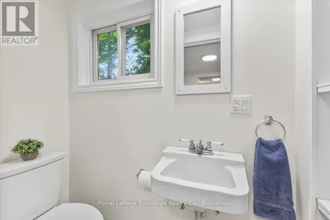 909 Mcdonald Avenue Kincardine ON N2Z 1A2