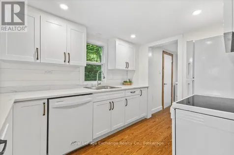 909 Mcdonald Avenue Kincardine ON N2Z 1A2