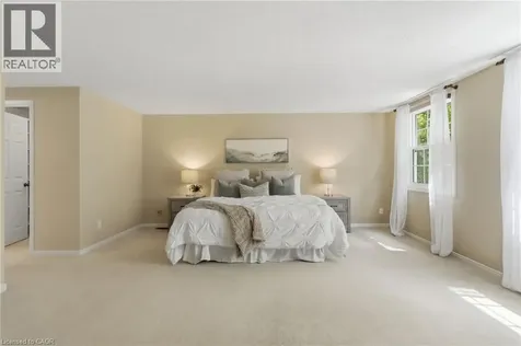 2241 Mansfield Drive Burlington ON L7P 3J3