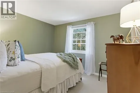 2241 Mansfield Drive Burlington ON L7P 3J3