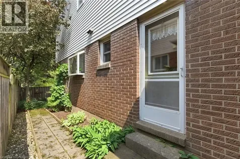 2241 Mansfield Drive Burlington ON L7P 3J3