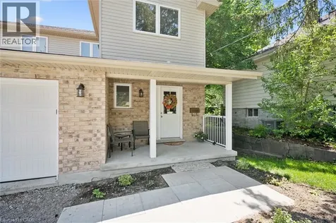 16 Edward Street Cambridge ON N3C 1J7