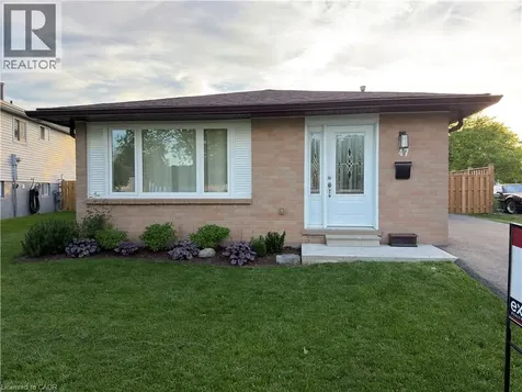 47 Odessa Street Stoney Creek ON L8J 1A3