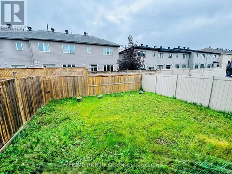 621 Lauraleaf Crescent Ottawa ON K2J 6G9