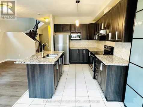 621 Lauraleaf Crescent Ottawa ON K2J 6G9
