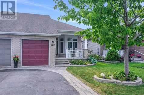 202 Bulrush Crescent Ottawa ON K1T 0E5