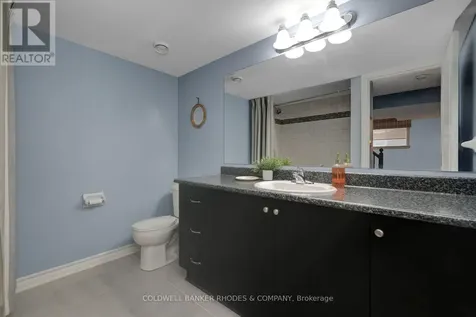 202 Bulrush Crescent Ottawa ON K1T 0E5