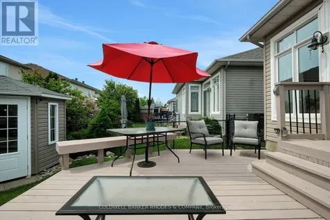 202 Bulrush Crescent Ottawa ON K1T 0E5