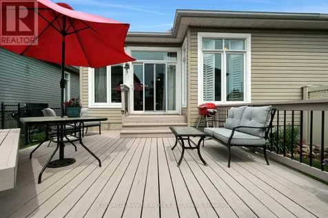 202 Bulrush Crescent Ottawa ON K1T 0E5