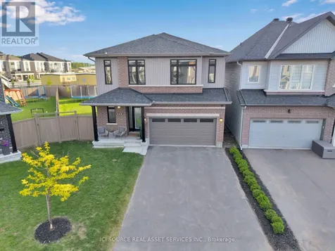 342 Finial Way Ottawa ON K2J 6V9