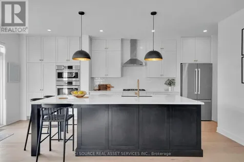 342 Finial Way Ottawa ON K2J 6V9