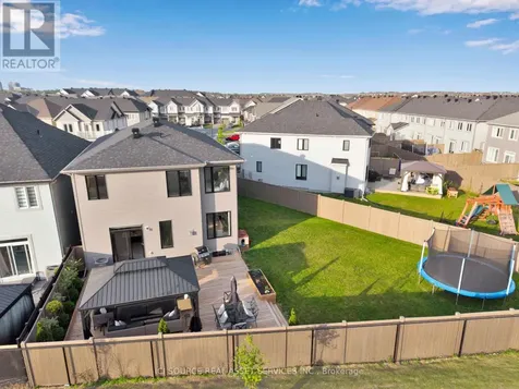 342 Finial Way Ottawa ON K2J 6V9